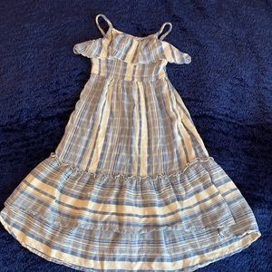 Super cute dress!